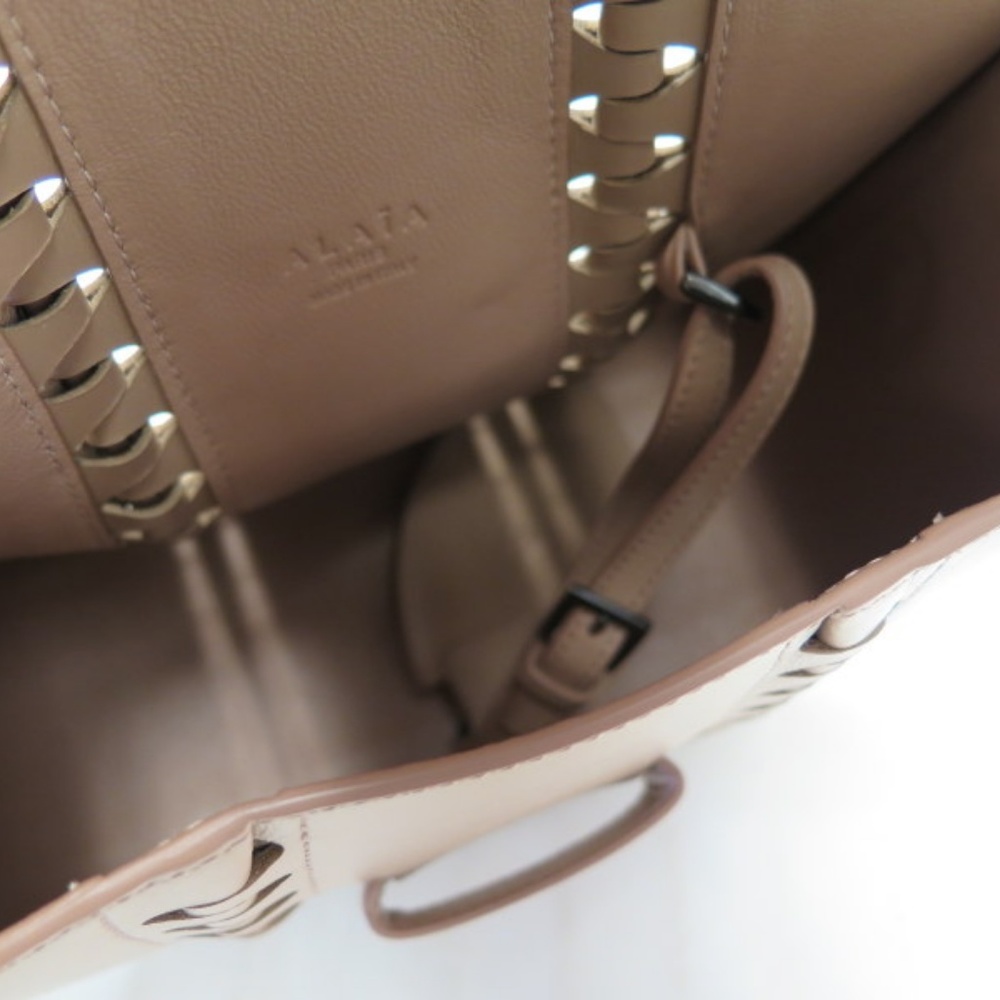 NEW Alaia Shoulder Bag Blush Nude Leather - Picture 7 of 8